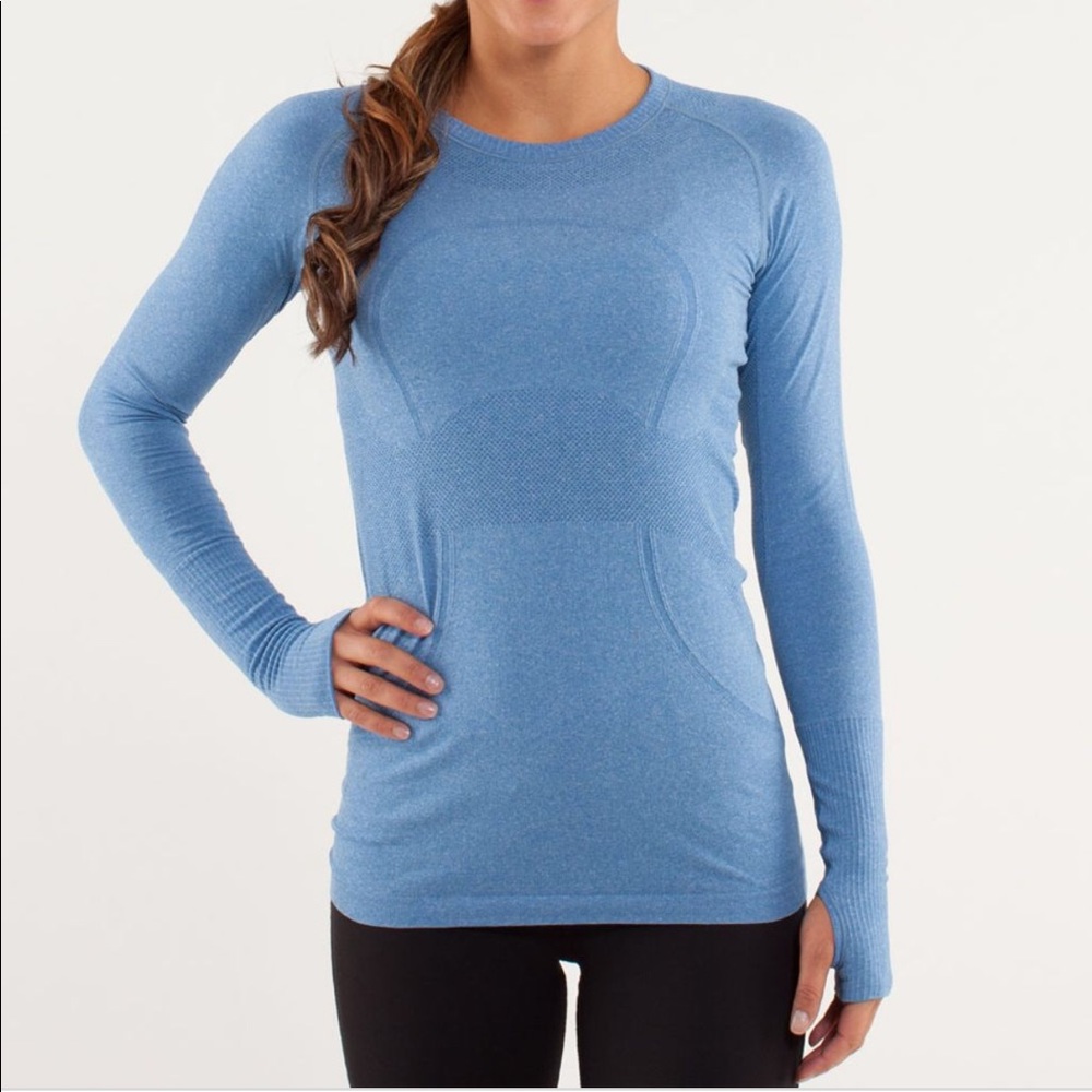 Women’s lululemon blue longsleeve size 6 NEW
